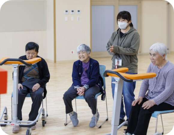 晩成学園における高齢層の受け入れ強化